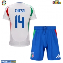 Italien Federico Chiesa #14 Auswärts Trikotsatz Kinder EM 2024 Kurzarm (+ Kurze Hosen)
